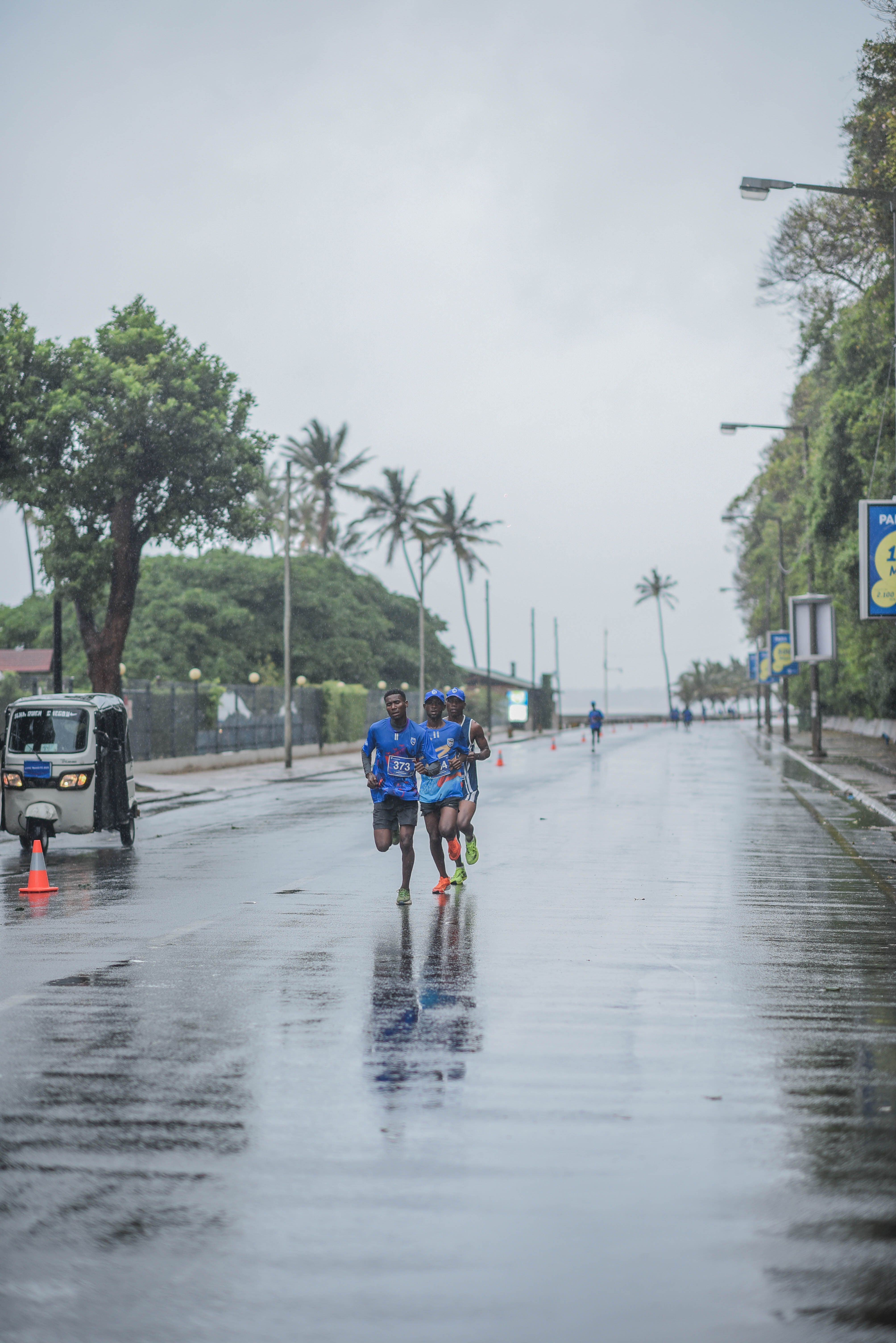 3Corrida Azul.jpg
